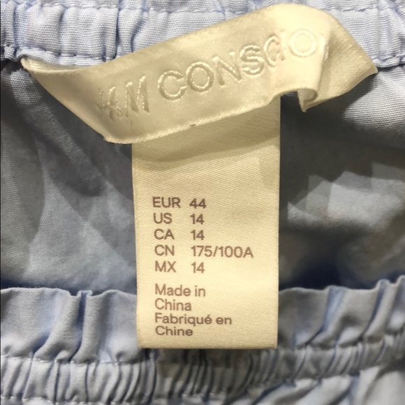 H&M EUC off shoulder - Picture 3 of 3